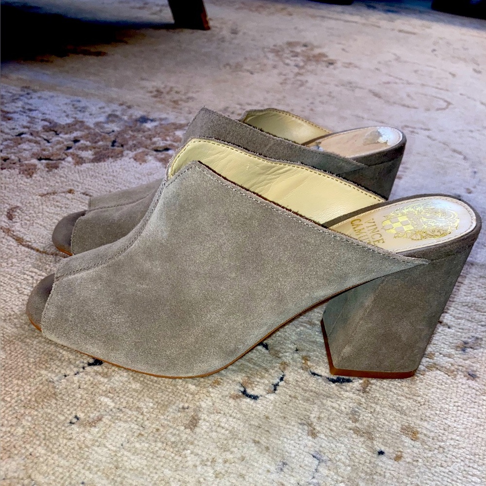 Vince Camuto Suede heels